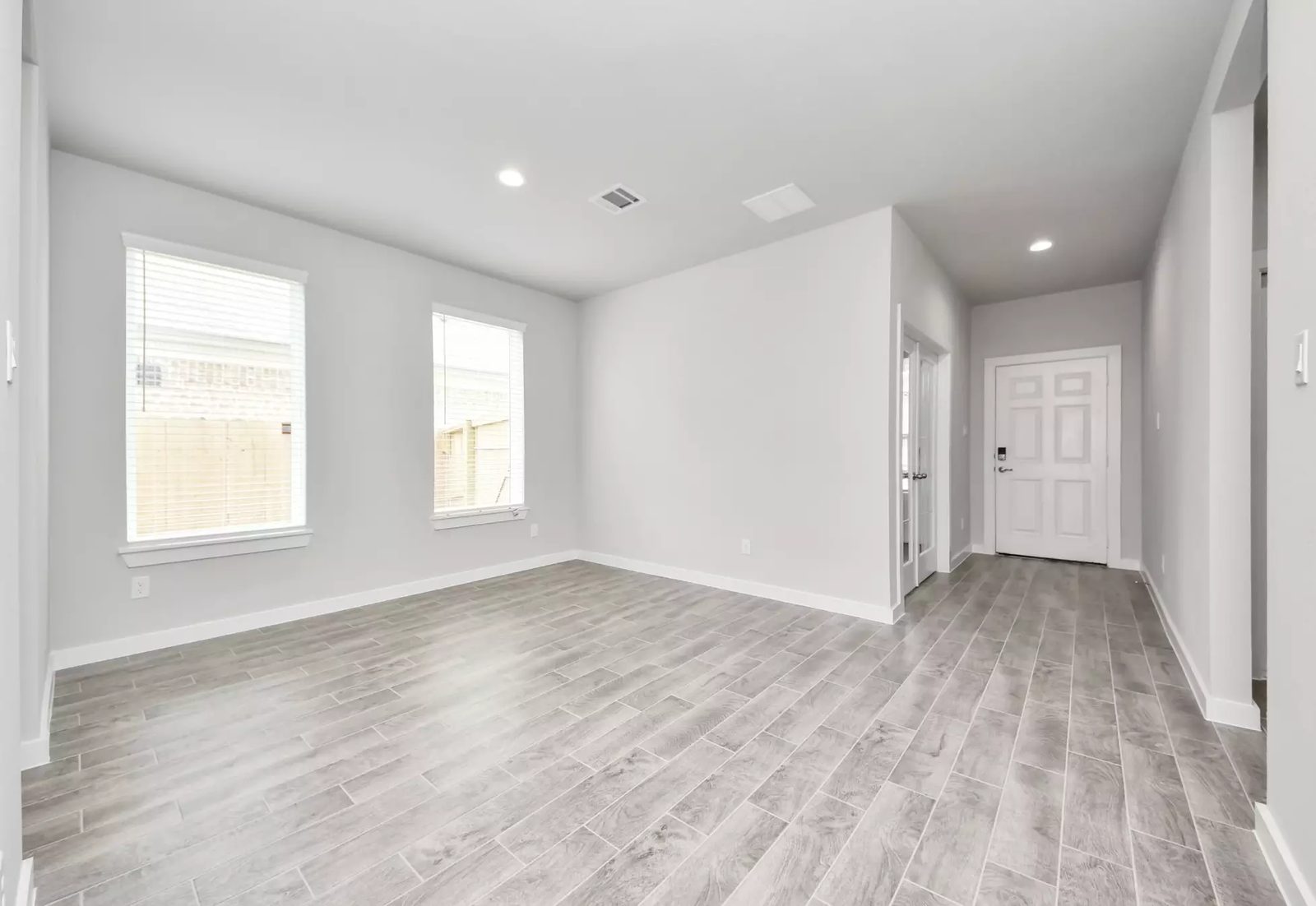 14830 Diamond Dove Lane photo 4