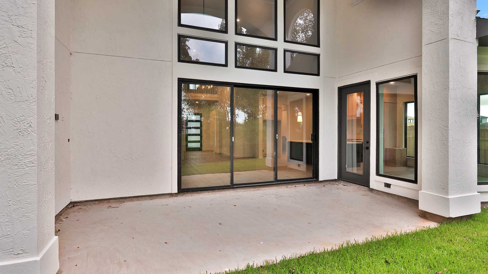 10110 Regal Mist Drive photo 20