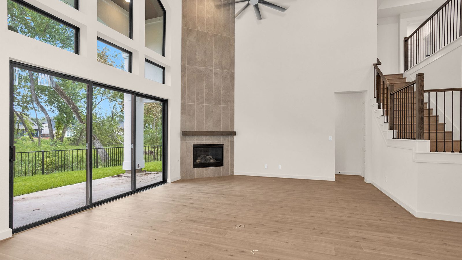 10110 Regal Mist Drive photo 3