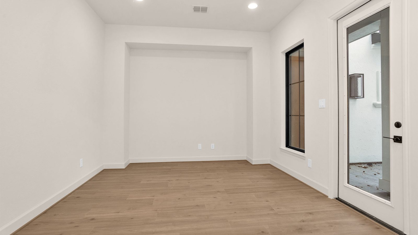 10110 Regal Mist Drive photo 6